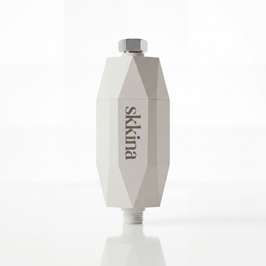 Skkina Premium Duschfilter | Anti-Chlor & Vitamin C | Für Haut, Haare & Gesundheit